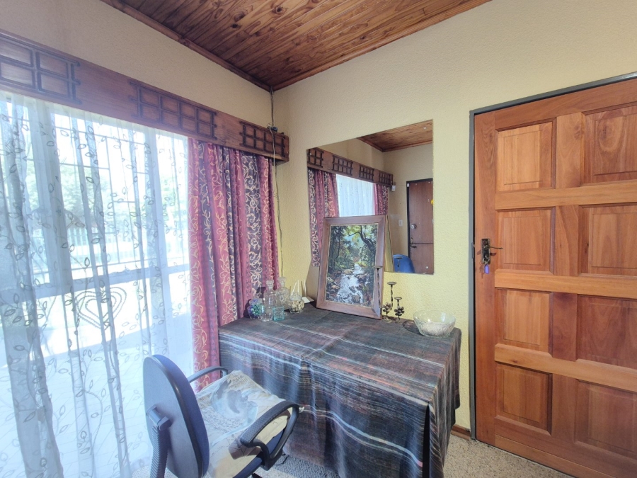 4 Bedroom Property for Sale in Vaalpark Free State